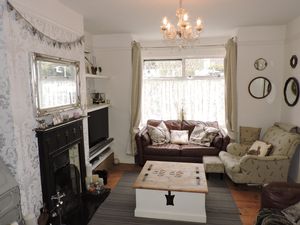 Photo 33- click for photo gallery